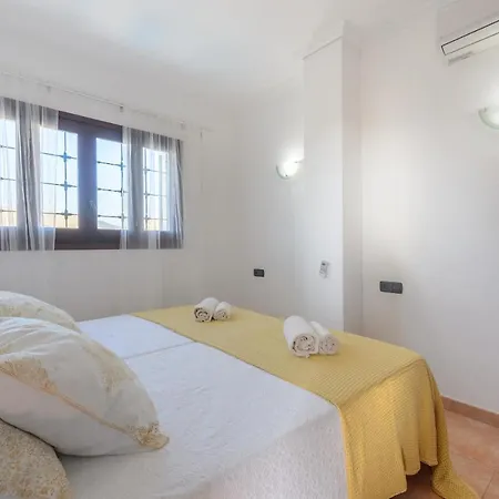 Tortugas, 5 Min Ibiza-Stadt